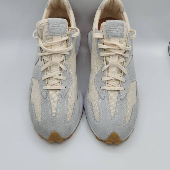 New Balance Women’s 327 Nimbus Cloud Beige Suede Sneakers Gum Sole Size 12 - Picture 9 of 9